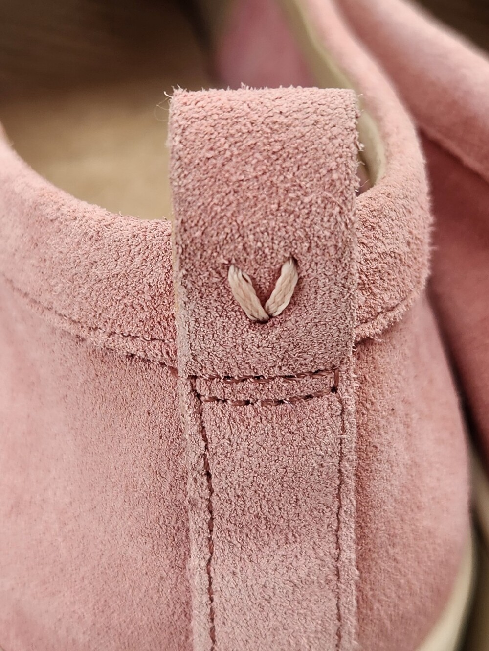 Vionic Penny Loafers 9 Pale Pink Suede Uptown Perforated Comfort Preppy New $145 - Picture 12 of 16